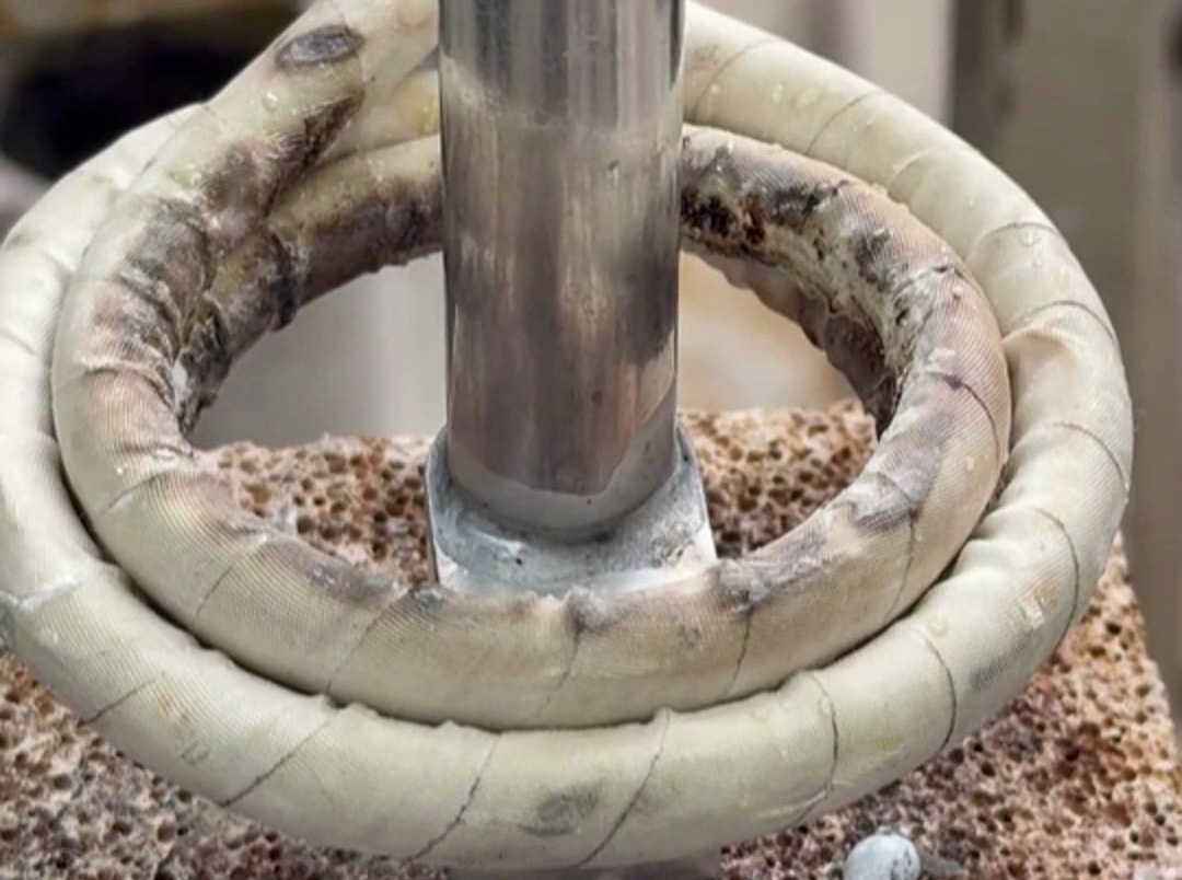 海拓高頻焊機(jī)破解鋁鋁焊接難題：精準(zhǔn)控溫，讓焊料熔化而母材不熔